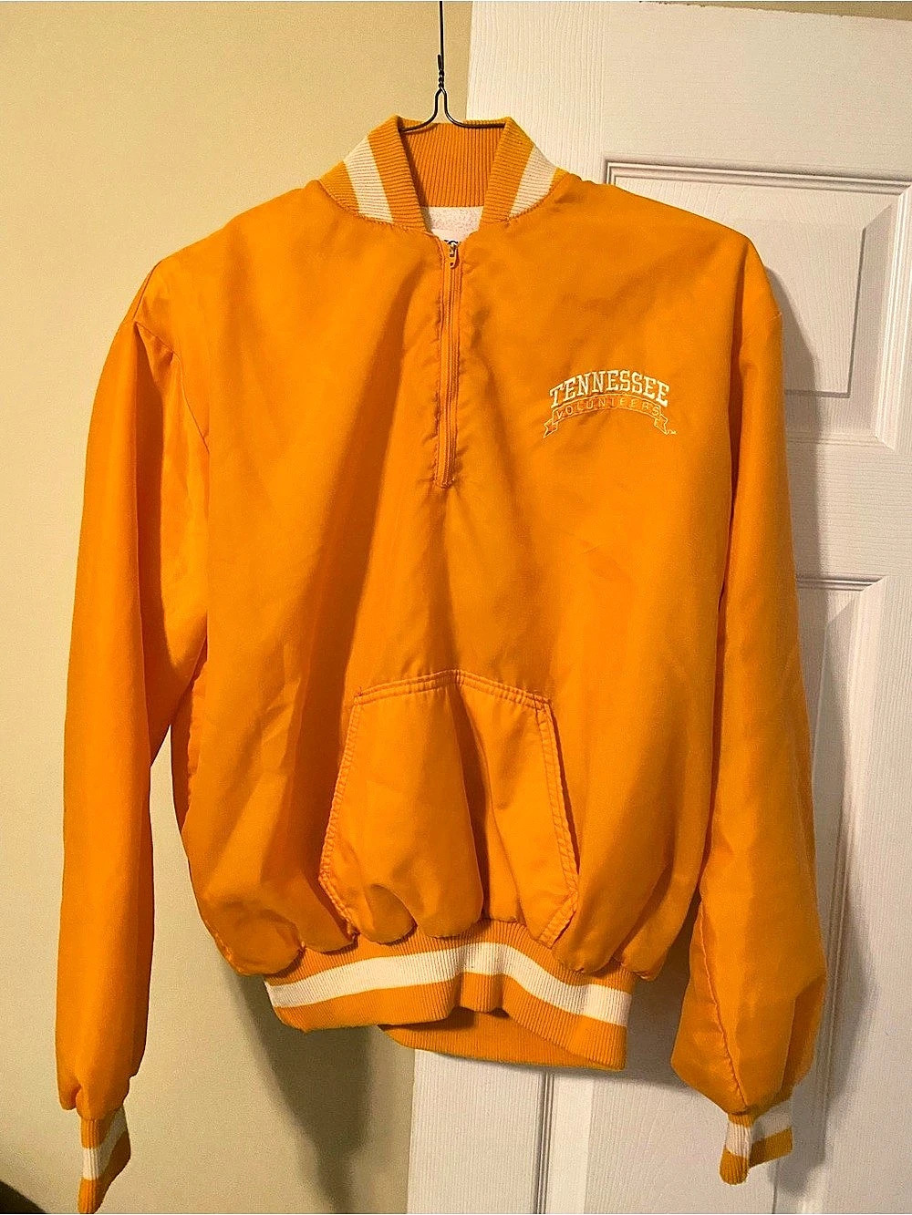 Vintage Tennessee pullover jacket